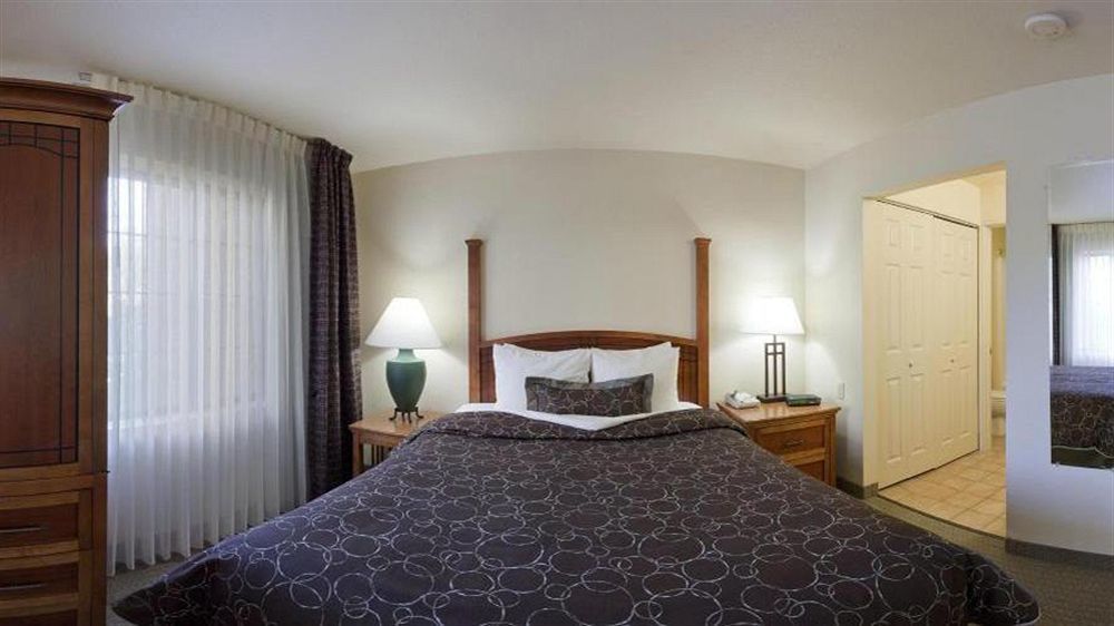 Sonesta Es Suites Portland Vancouver 41St Street Zewnętrze zdjęcie
